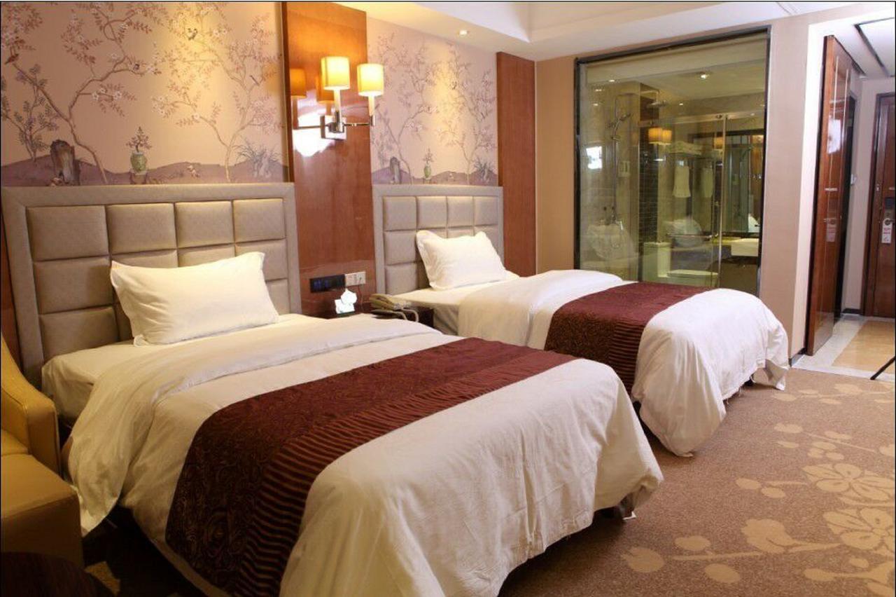 Song Yuan Jin Hotel 3*